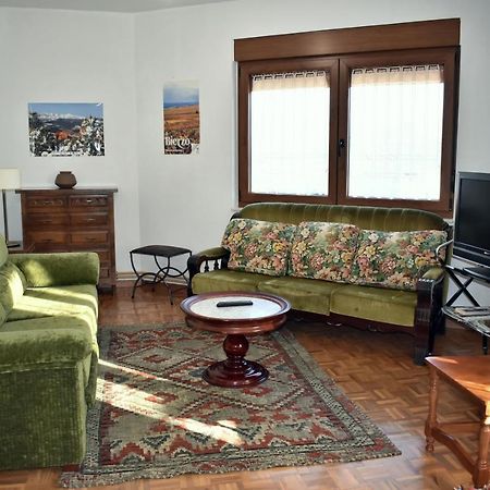 Apartamentos Picea Azul Vega De Espinareda Экстерьер фото