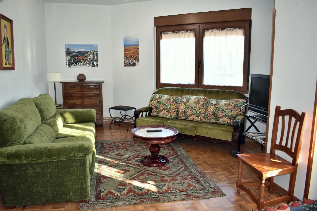 Apartamentos Picea Azul Vega De Espinareda Экстерьер фото